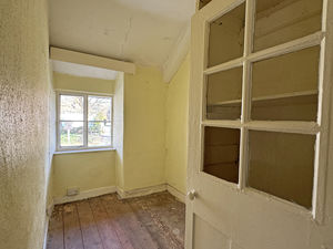 Photo 16- click for photo gallery